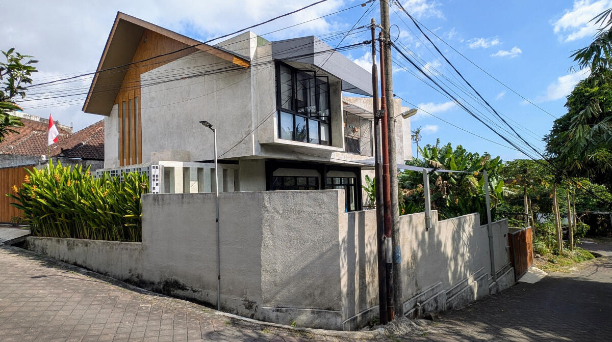 Padonan House for Lease or Sale